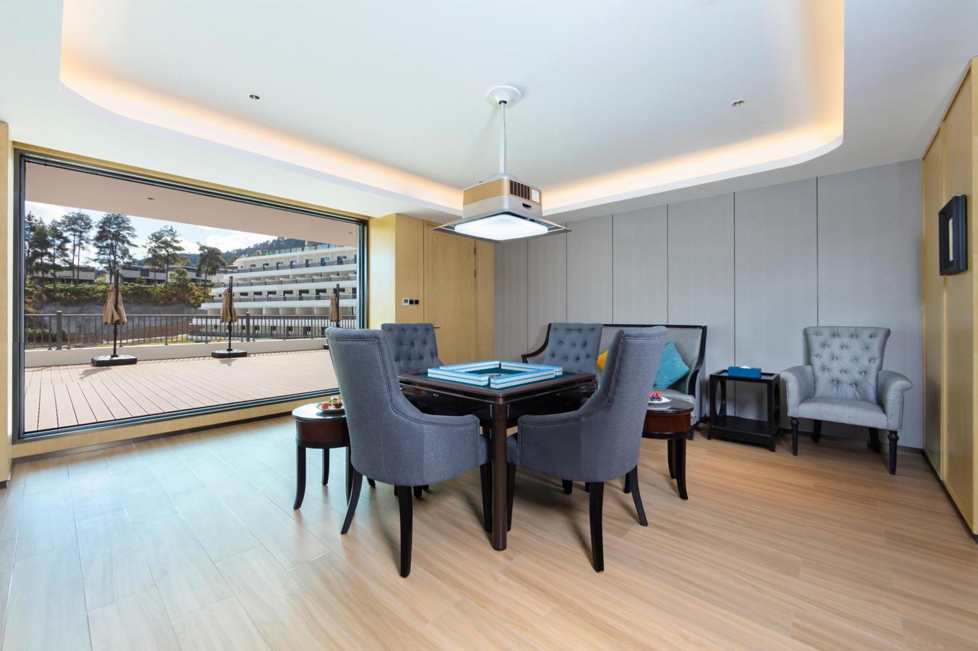 Wyndham Grand Plaza Royale Hot Springs Fenghuang Hotel Luaran gambar